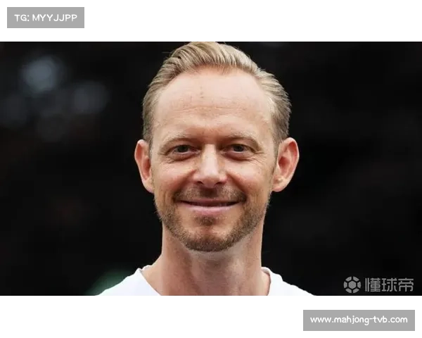 拜仁CEO谈于帕梅卡诺续约，双方正进行深入谈判